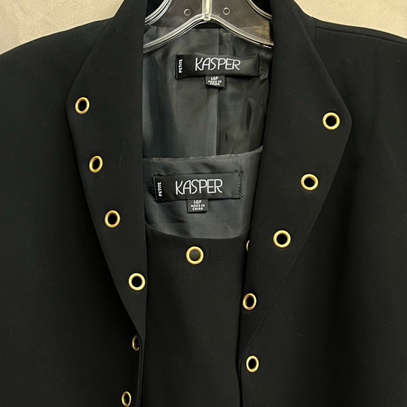 Kasper Petite Top and Blazer Set - Picture 2 of 5